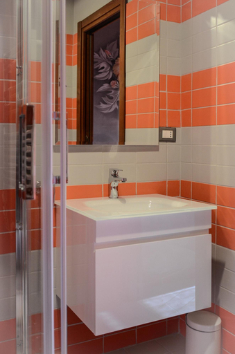 Bathroom 4, Racconti Di Mare - 5 Terre, La Spezia