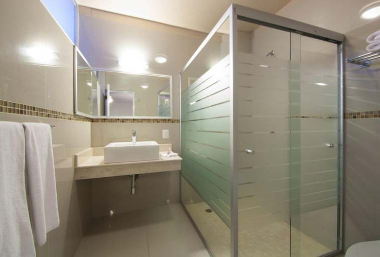 Bathroom 5, Hotel Concordia, Uruapan