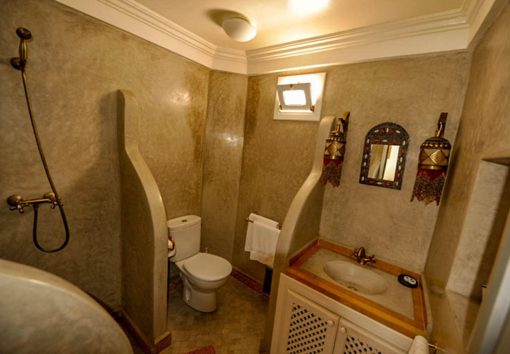 Bathroom 4, Riad Noos Noos, Marrakech