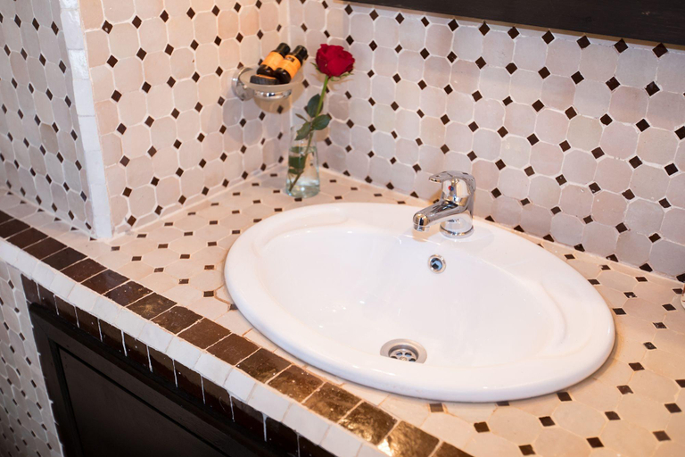 Bathroom 5, Riad Dar Awil, Essaouira