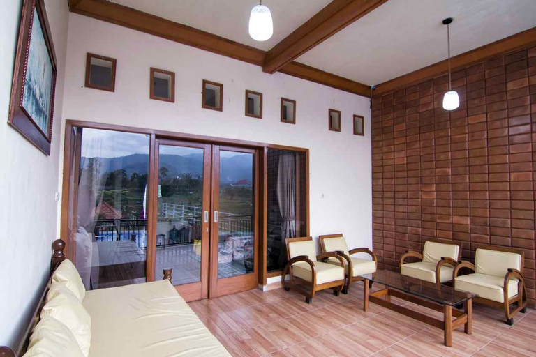 Vila Sawo Kecik Syariah - Unit Akar, Malang