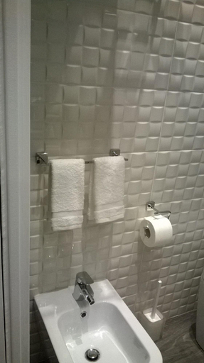 Bathroom 5, Il Cavaliere B&B, Rome