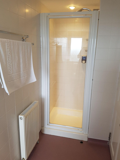 Bathroom 3, The Aboukir Hotel, Angus