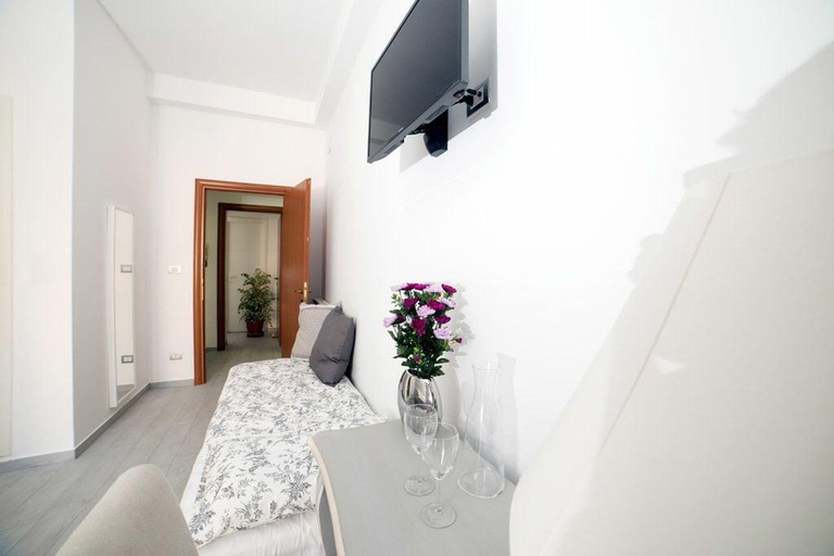 Bedroom 4, MyRooms San Pietro, Rome