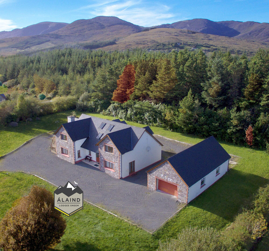 Exterior & Views 4, Alaind Lodges