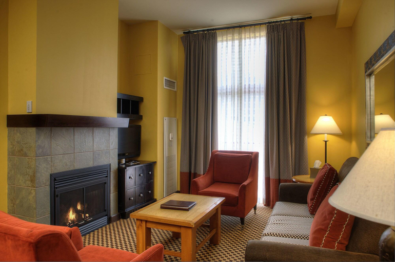 Public Area 2, Bear Creek Mountain Resort, Berks