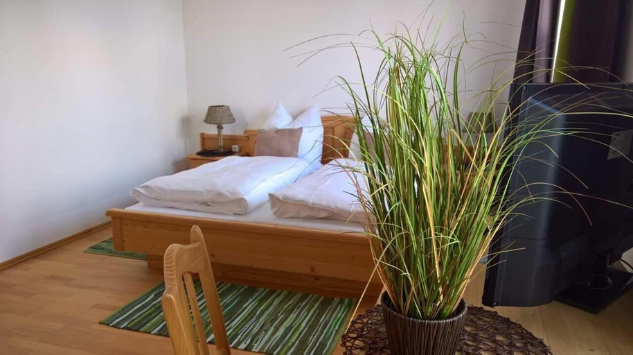 Bedroom 5, Mettner Hof, Deggendorf
