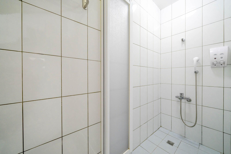 Bathroom 4, Yijing Bed and Breakfast, Yilan