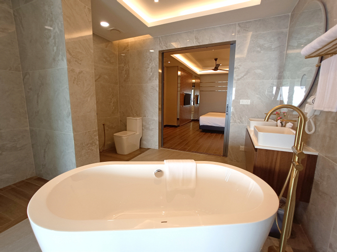 Bathroom 5