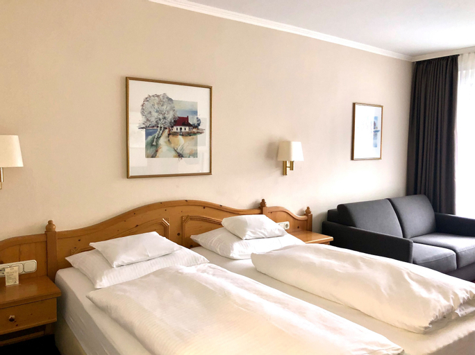 Bedroom 9