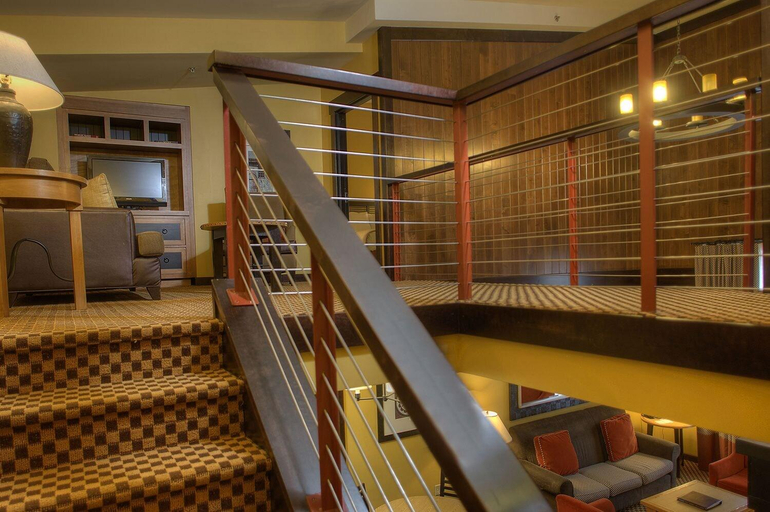 Public Area 2, Bear Creek Mountain Resort, Berks