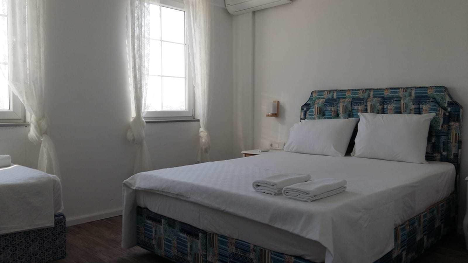 Bedroom 3, Elvin Butik Otel, Bozcaada
