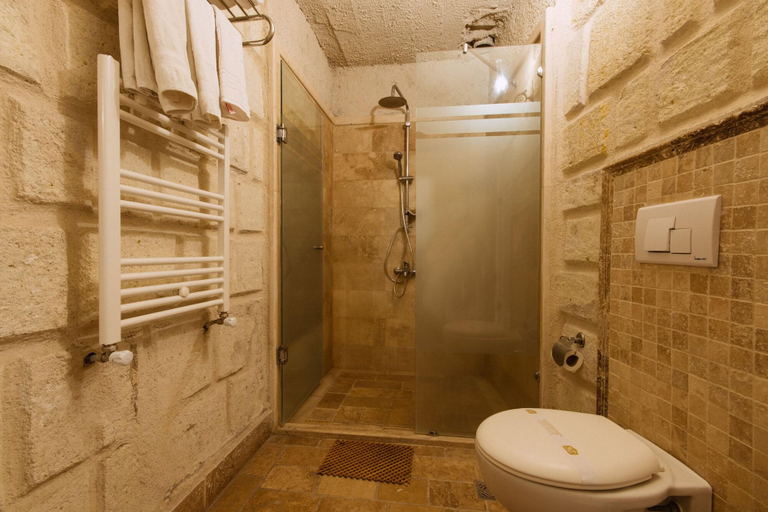 Bathroom 5, Adora Cave Suites, Nevşehir