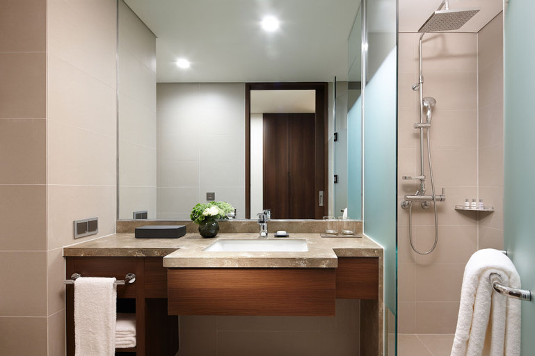Bathroom 30