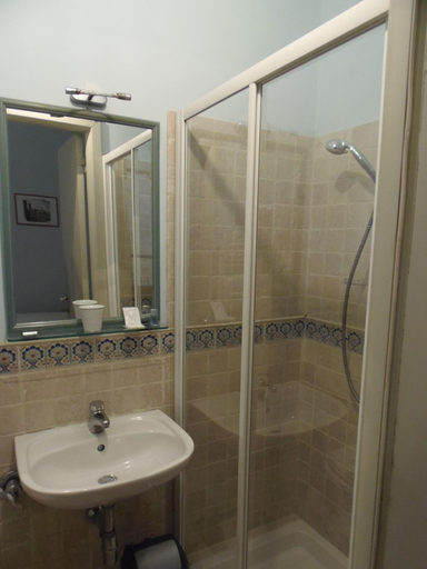 Bathroom 5, Relais del Duomo, Florence