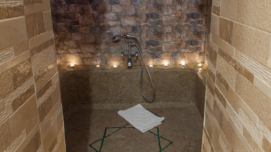 Bathroom 4, Riad Zehar, Marrakech