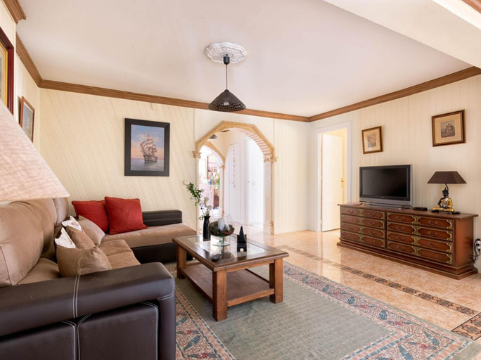 Public Area 4, Charming villa in Marbella with private pool, Málaga