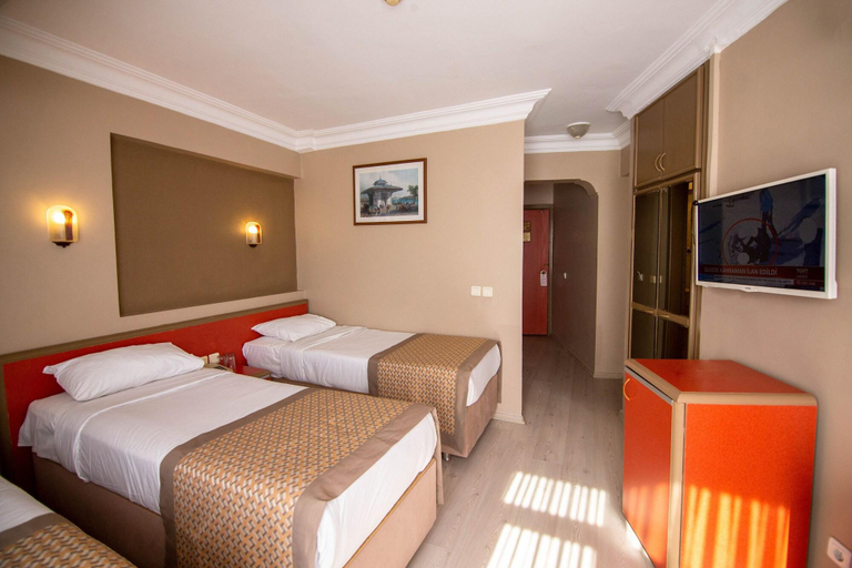 Bedroom 3, Sahinler Hotel, Fatih