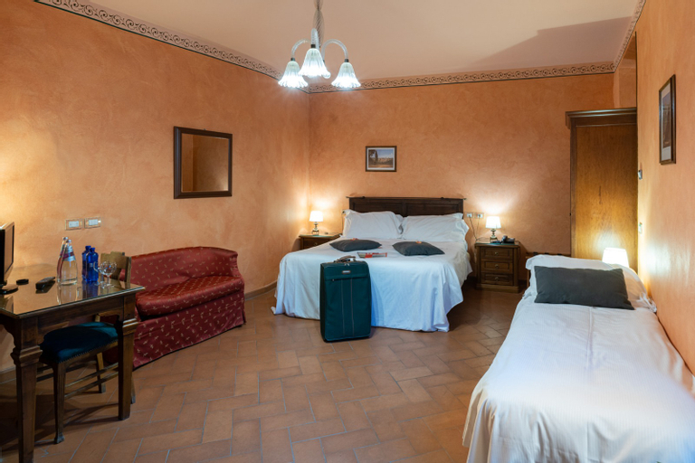 Bedroom 12