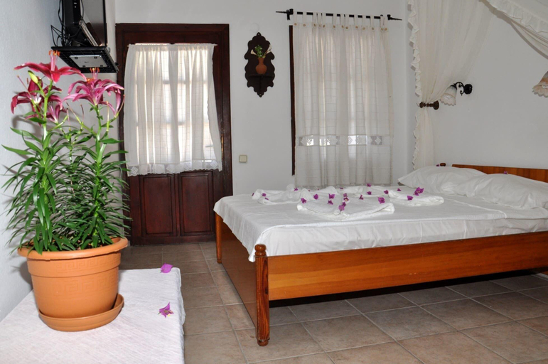 Bathroom 5, Gloria Tibi Jarra Hotel, Bodrum