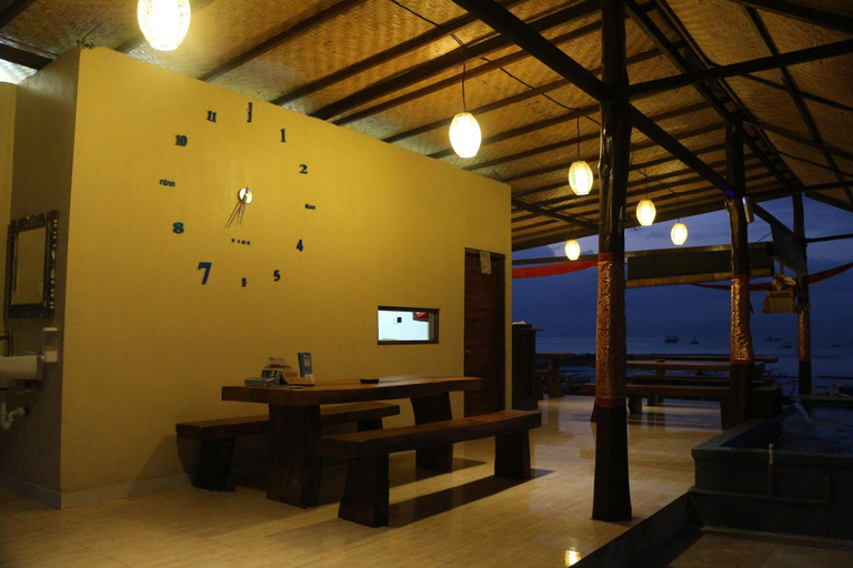 Public Area 4, D'muncuk Huts Lembongan, Klungkung