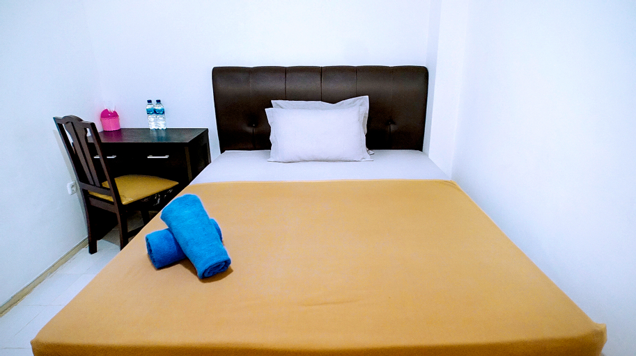 SPR Room By RuangNyaman, West Jakarta