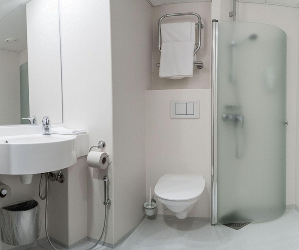 Bathroom 4, Greenstar Hotel Joensuu, North Karelia