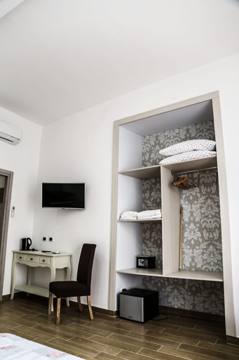 Bedroom 4, Caracciolo109, Napoli
