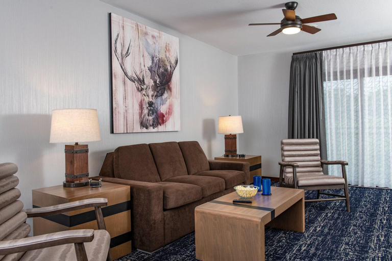 Public Area 3, Club Wyndham Glacier Canyon, Sauk