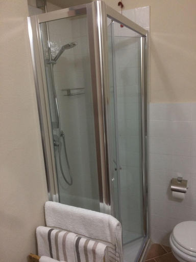 Bathroom 4, Castello Mellana, Alessandria