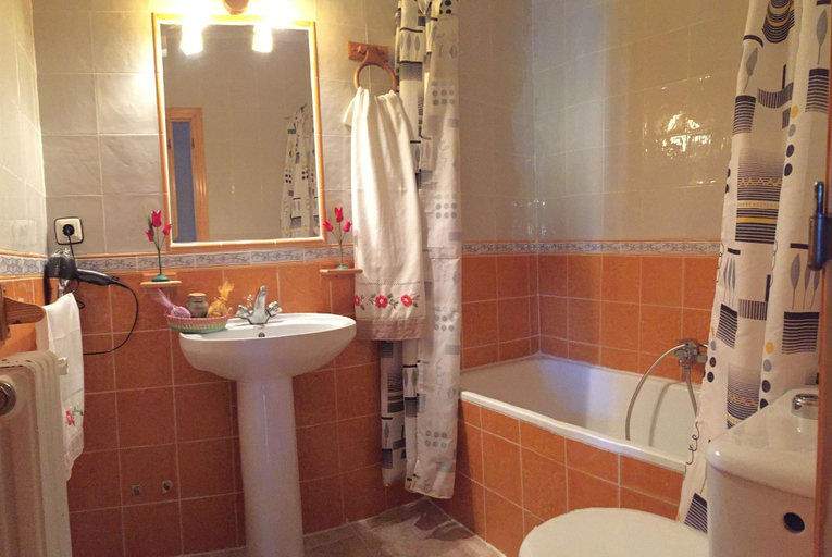 Bathroom, Atalaya, Albacete