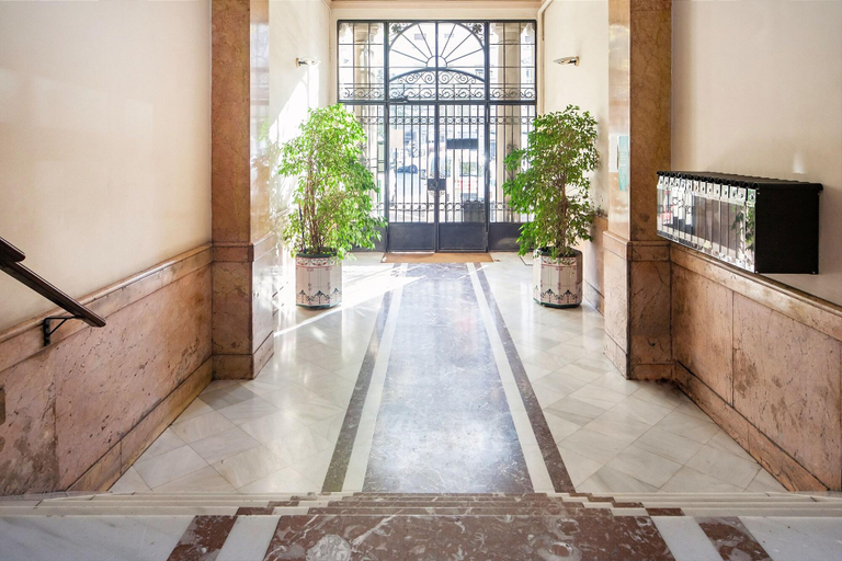 Public Area 2, Bailen Green House, Barcelona