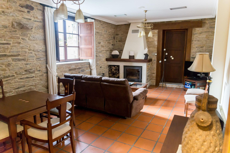 Public Area 2, Hotel Ambasmestas, León