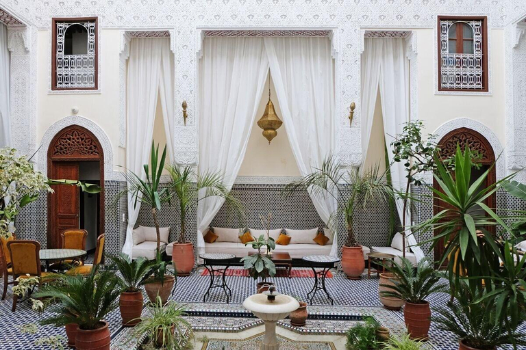 Public Area 3, Riad Alassala Fes, Fès