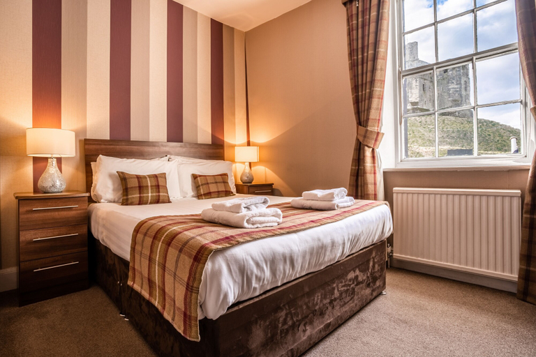 Bedroom 4, Sun Hotel Warkworth, Northumberland