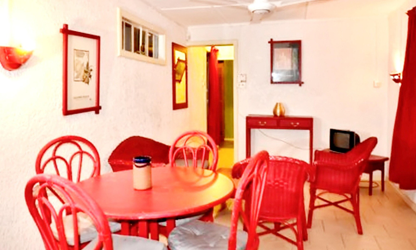 Others 5, 1 Bedroom Apartment in Pereybere with Private Balcony