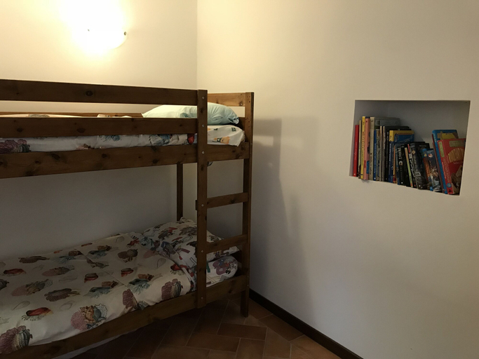 Bedroom 3, Renaissance Boutique House, Viterbo