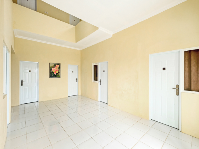 Others, OYO 90424 Kangen House, Sleman