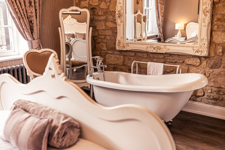 Bathroom 5, Sun Hotel Warkworth, Northumberland