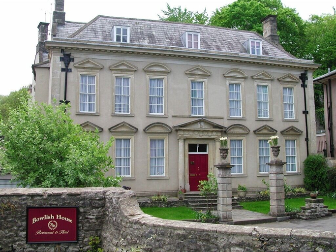 Bowlish House, Somerset