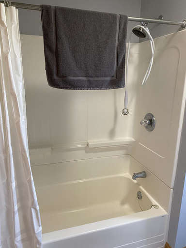 Bathroom 5, Cobtree Vacation Rental Resort, Ontario