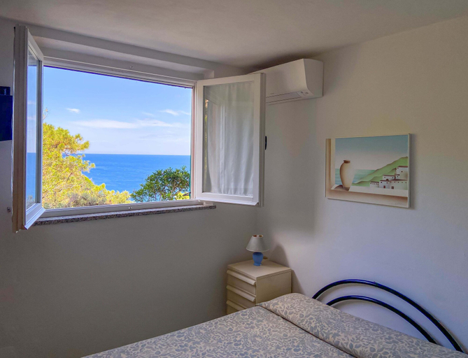 Bathroom 5, Intur Residence, Livorno