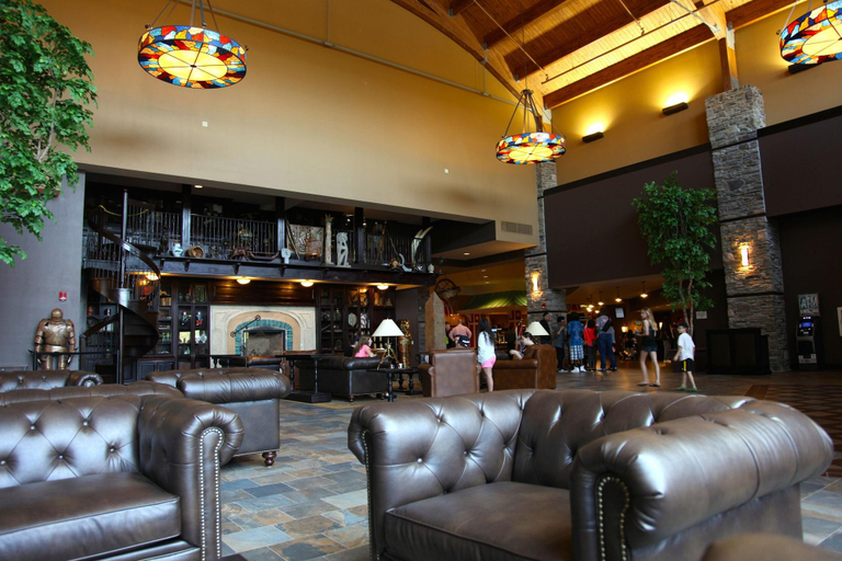 Public Area 2, Camelback Resort, Monroe