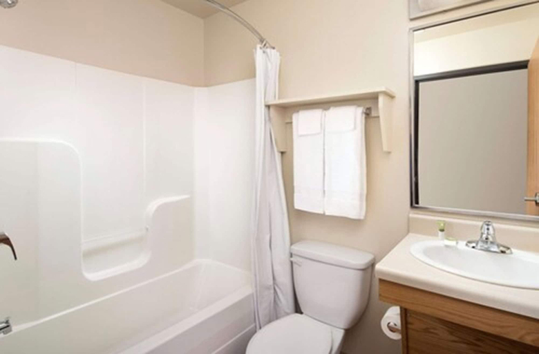 Bathroom 4, WoodSpring Suites St. Louis Arnold, Jefferson