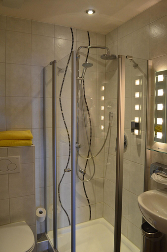 Bathroom 5, Alpchalet Schwanstein, Ostallgäu