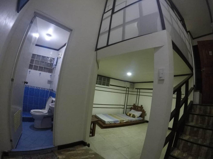 Bathroom 4, Vista de Pino, Baguio City