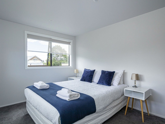 Bedroom 2, Scott Street Apartments, Mackenzie