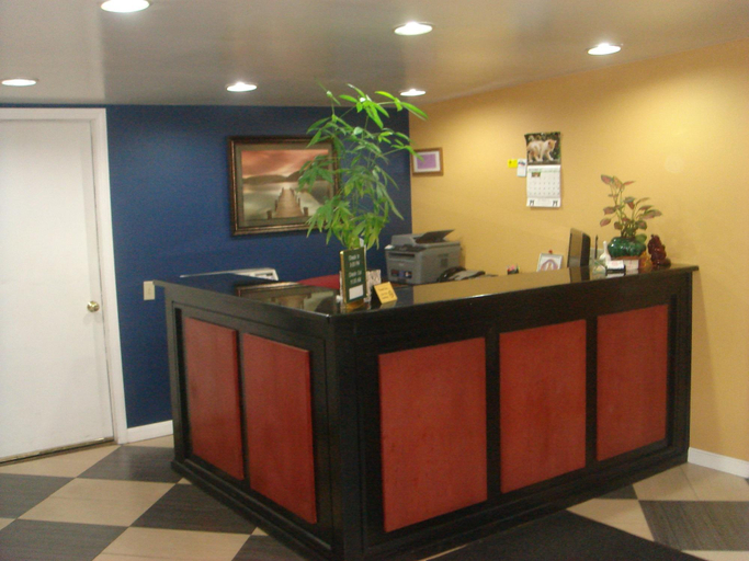 Public Area 3, Claremont Motor Lodge, Sullivan