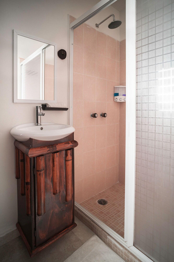 Bathroom 4, Hotel Quinta Moctezuma, Yautepec