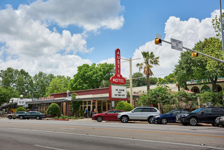 Public Area 3, Austin Motel, Travis